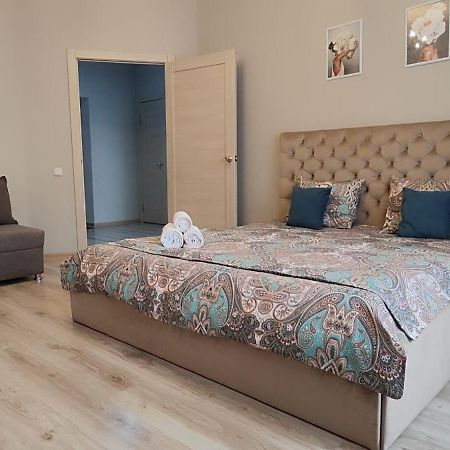 Трц Kostanay Plaza Leilighet Eksteriør bilde